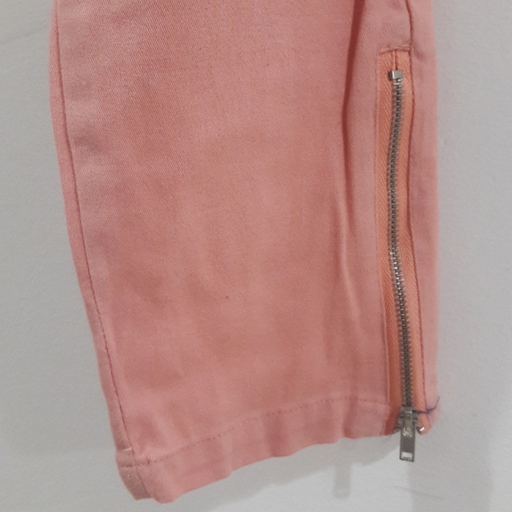 pants - Picture 2 of 3